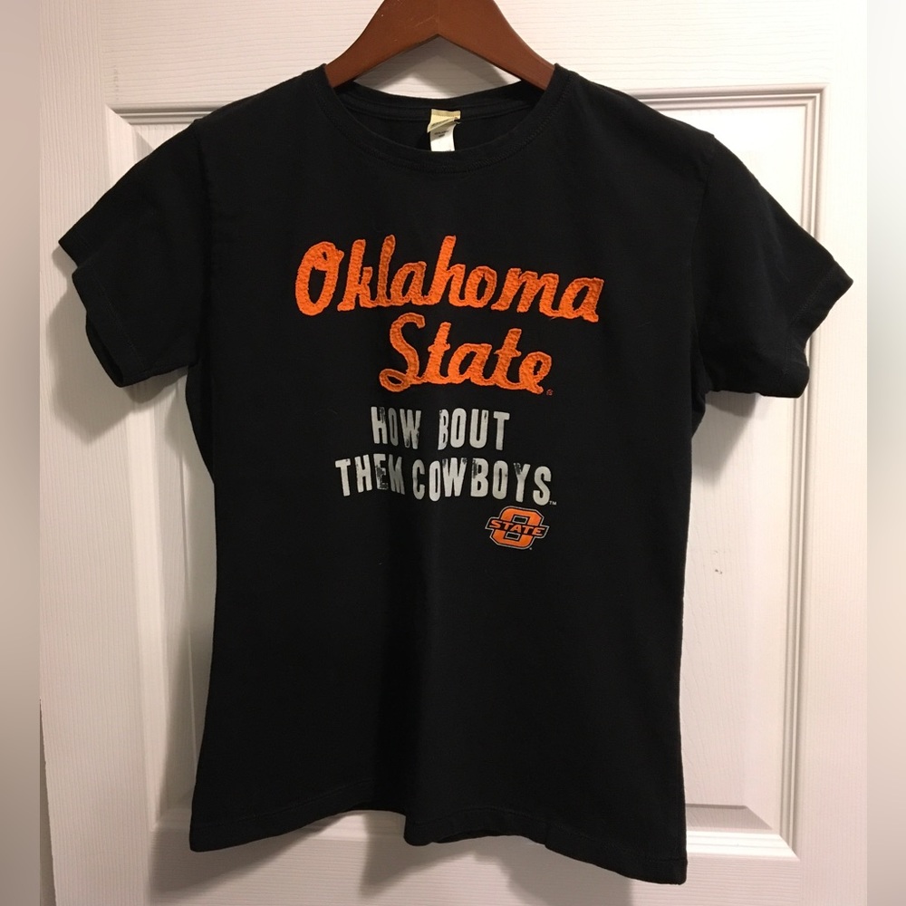 Step Ahead Sportswear Oklahoma State Football Tee.  Size M.